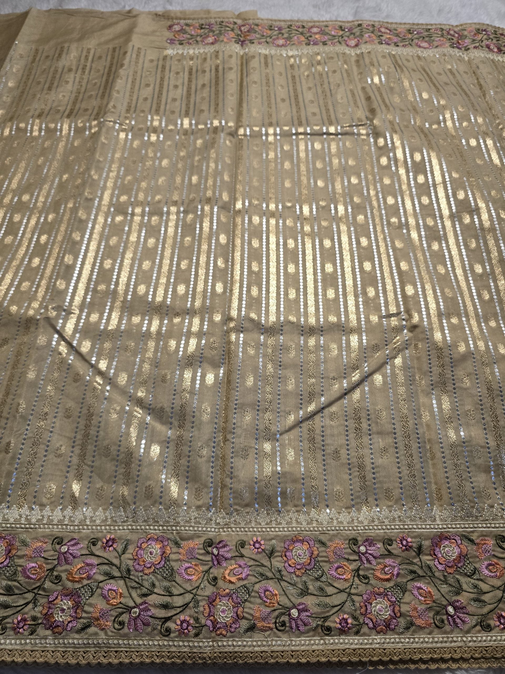 ANAHA-BEIGE SAREE - Image 5