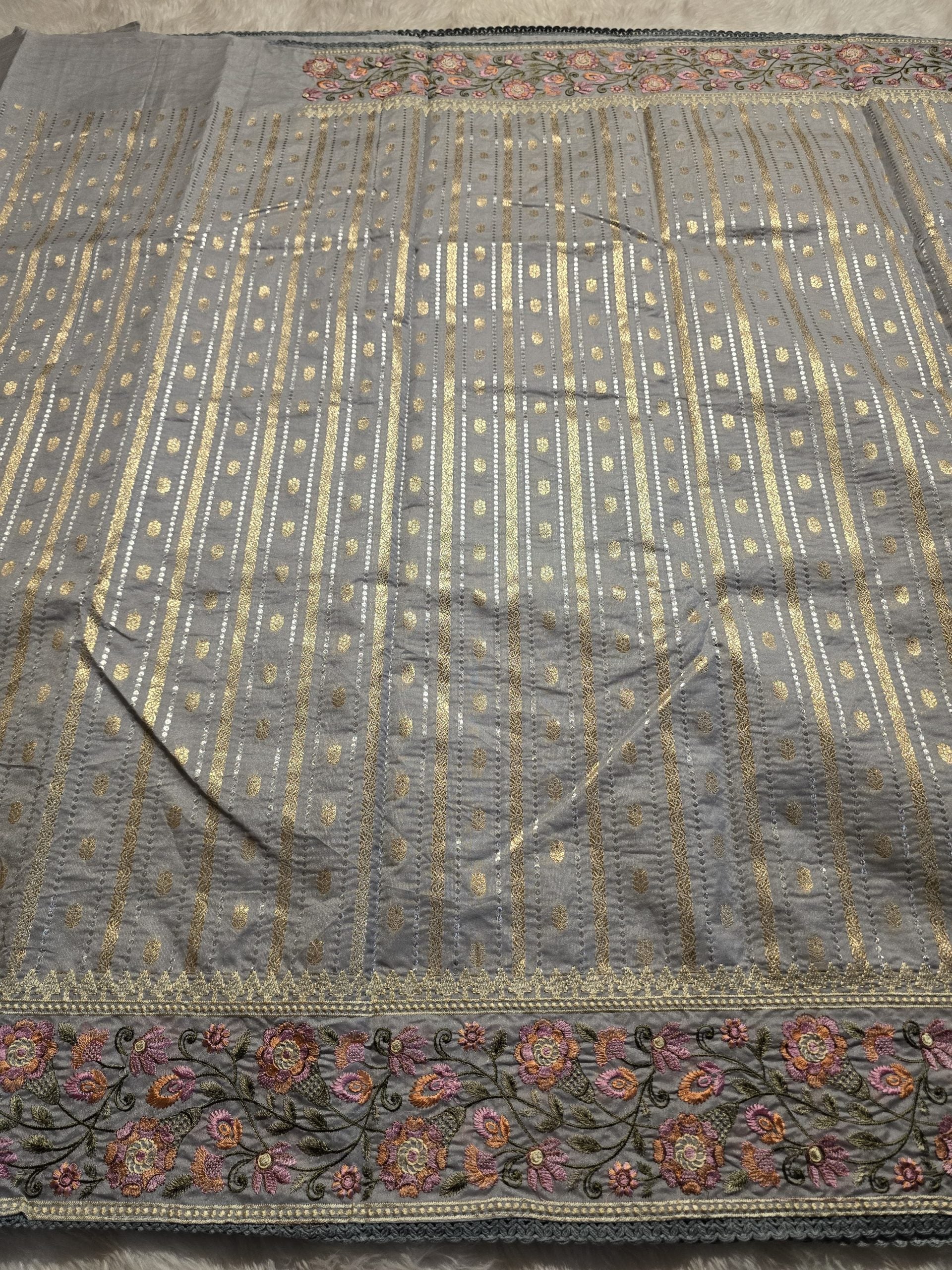 ANAHA-BLUISH GRAY SAREE - Image 3