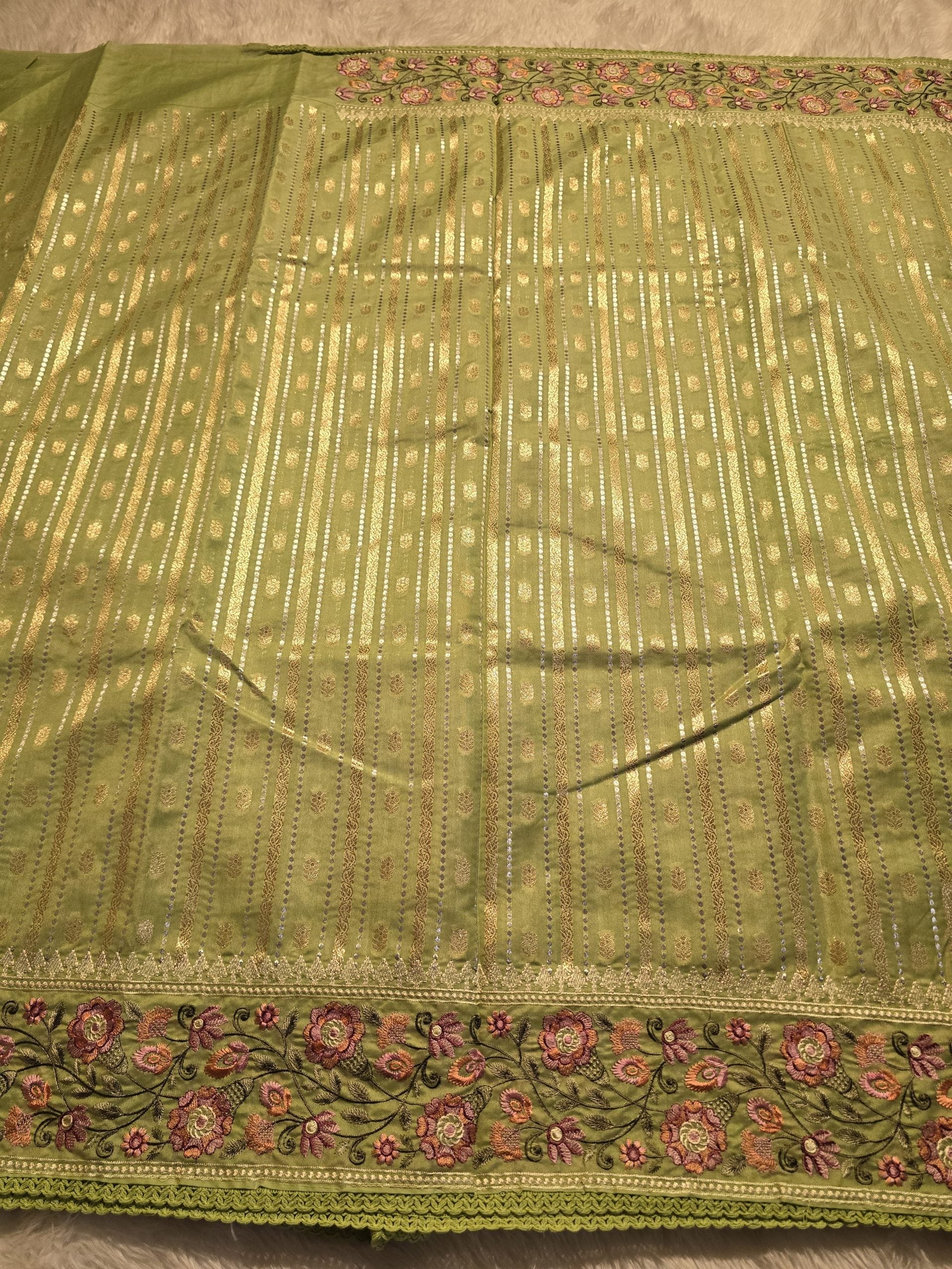 ANAHA-GREEN SAREE - Image 4