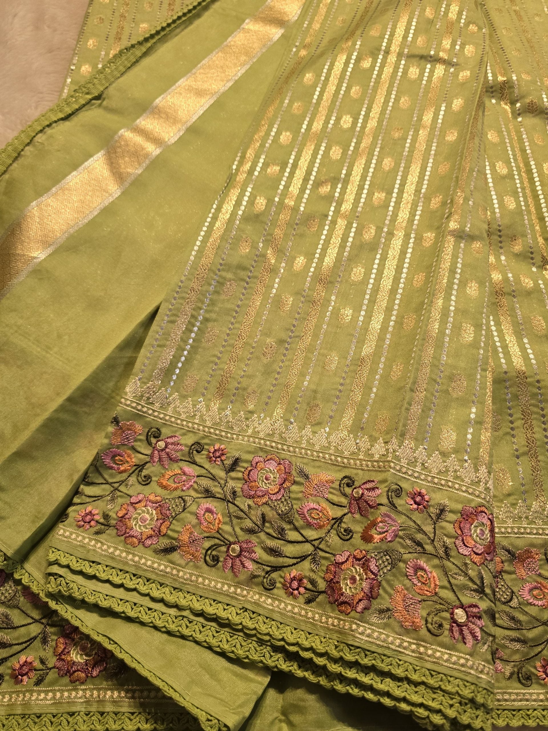 ANAHA-GREEN SAREE - Image 5