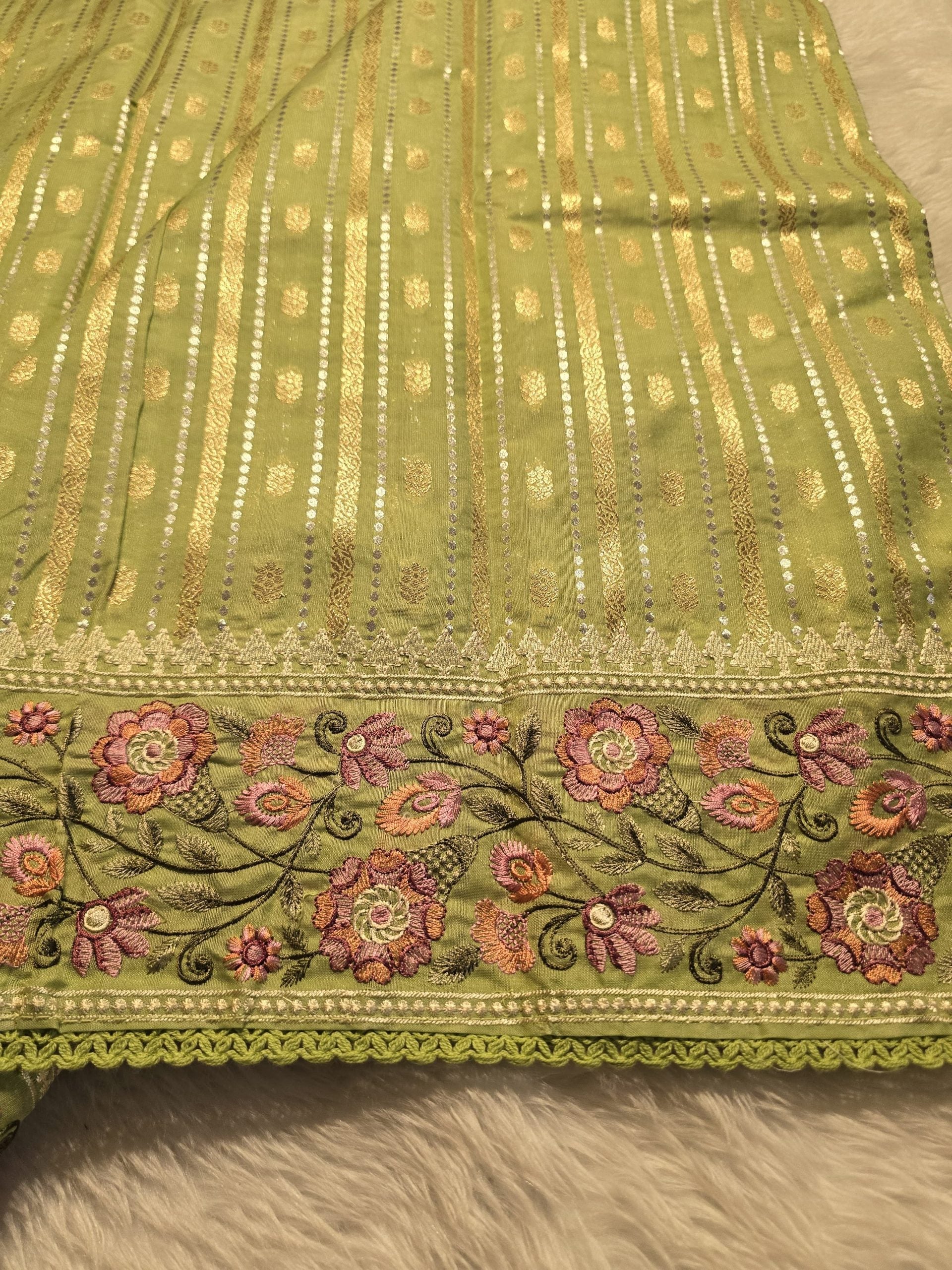 ANAHA-GREEN SAREE - Image 6