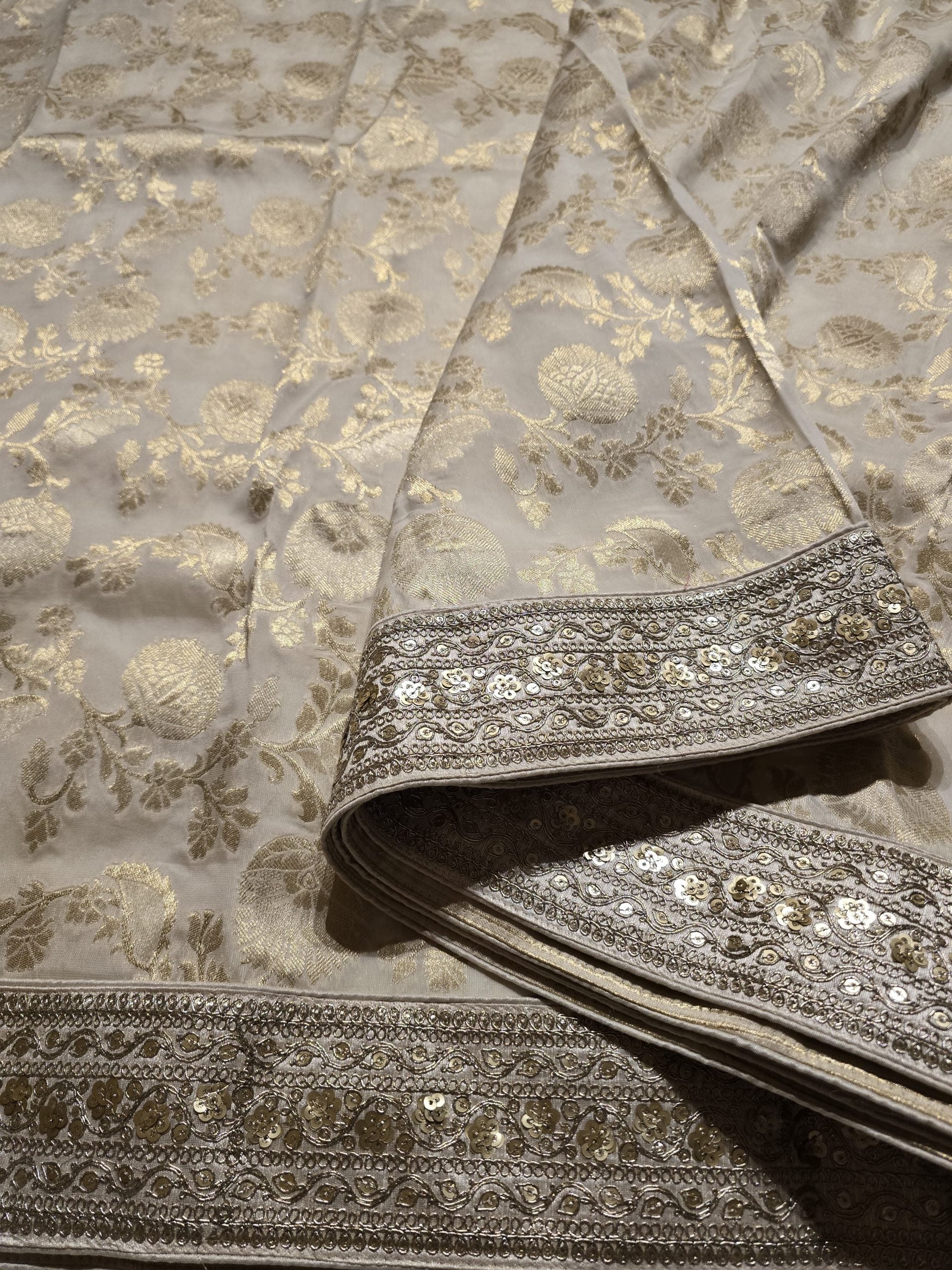 ANIKA BRIDAL EDIT- HALF WHITE SAREE - Image 6