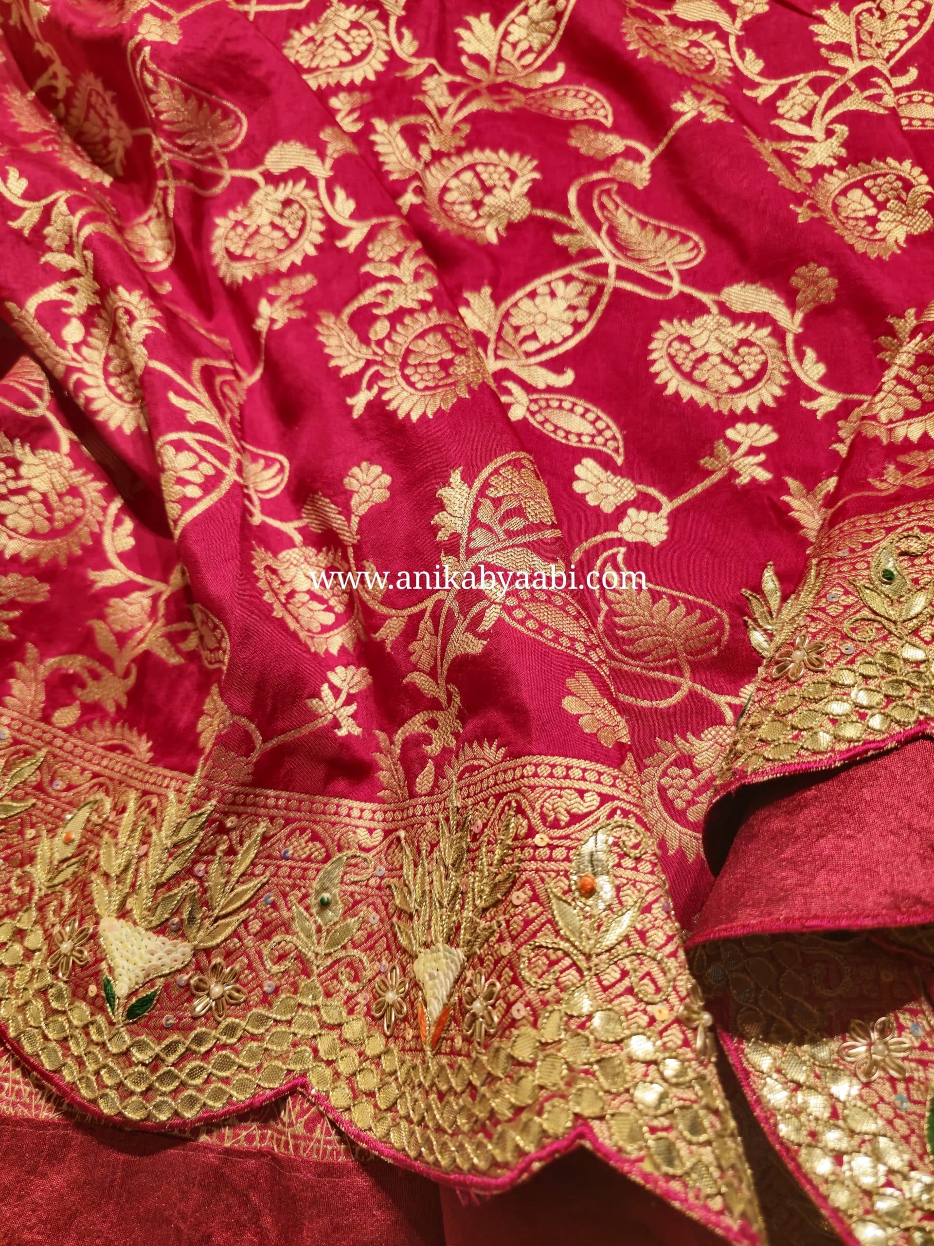 ANIKA BRIDAL EDIT-RANI PINK RED DUALTONE SAREE - Image 5