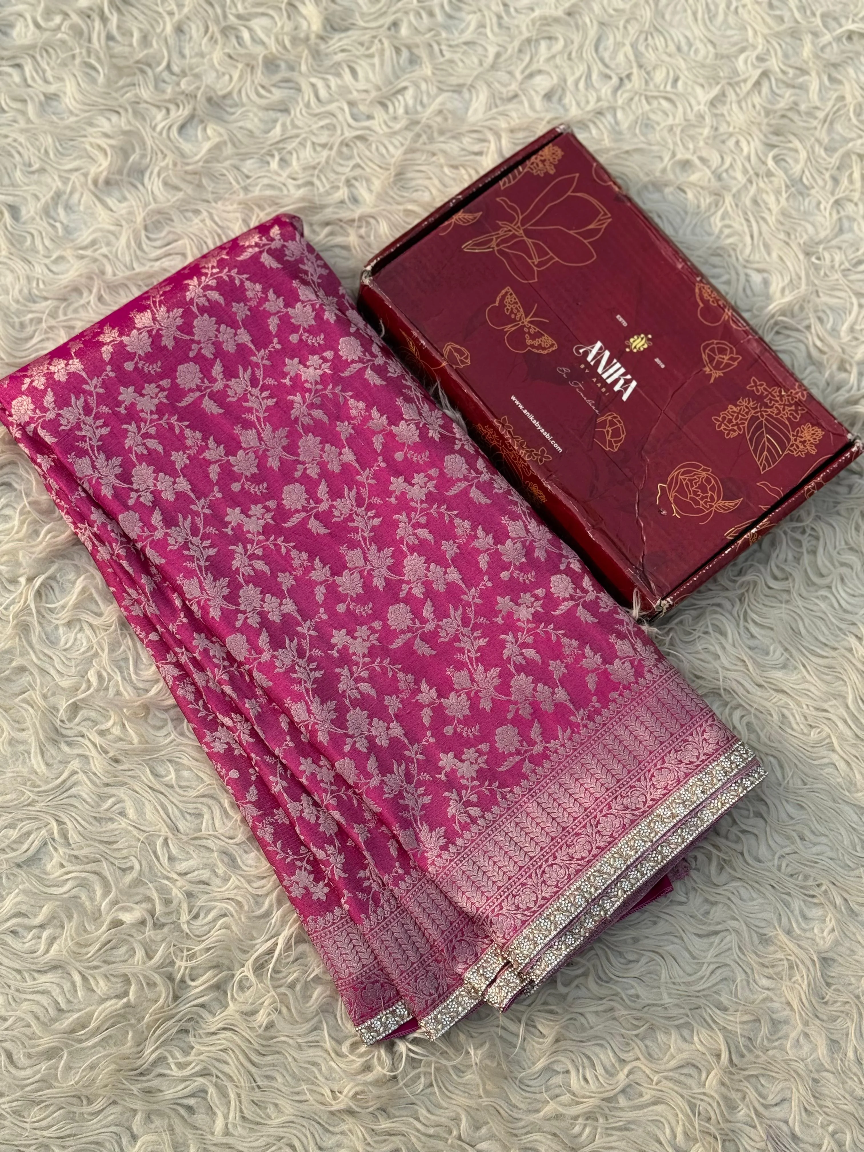 Anika Luxe - Banarasi Tissue chiniya silk saree - Ranipink - Image 4