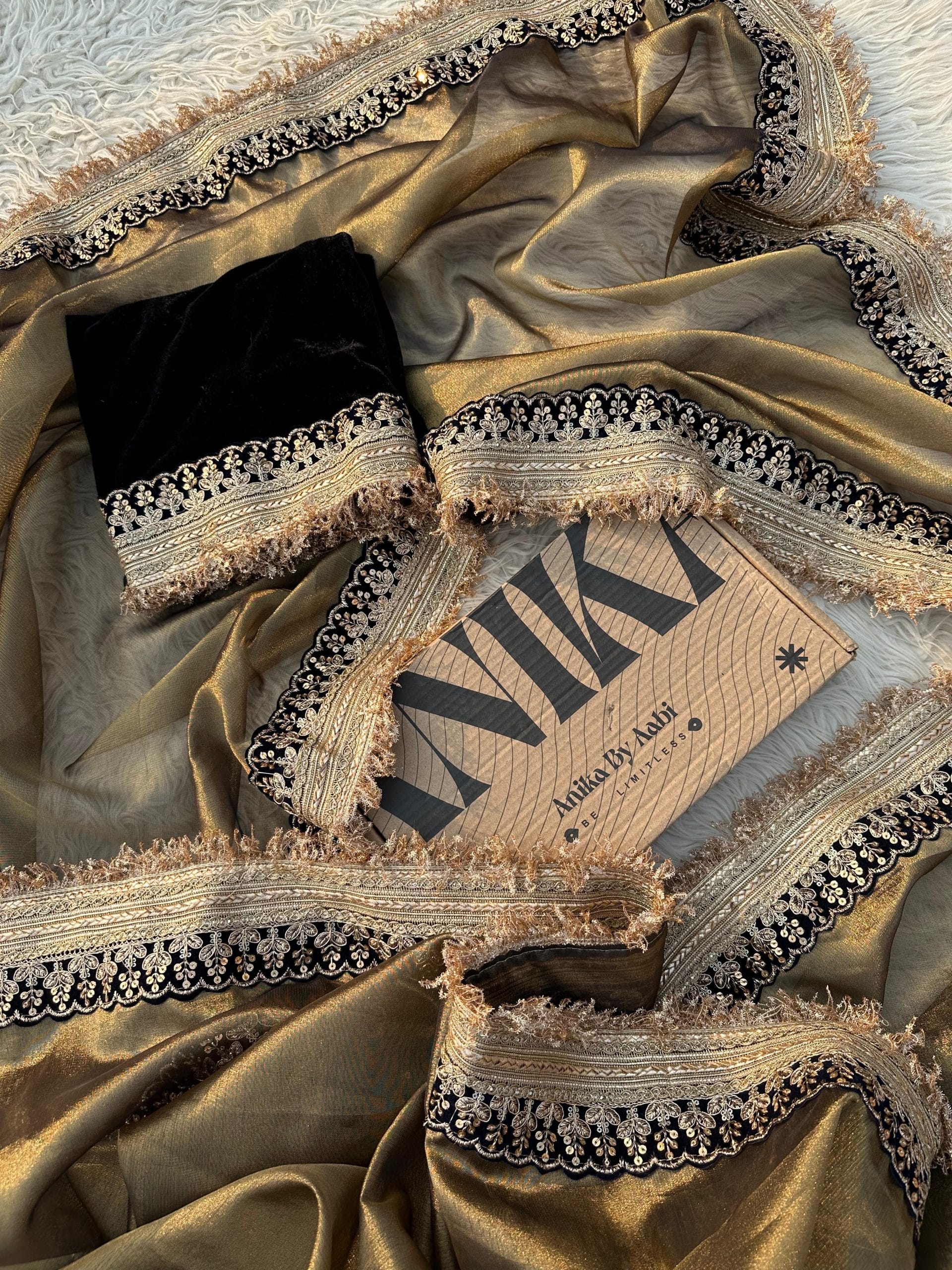 TISSUE LUXE-DP GOLD SAREE - Image 4