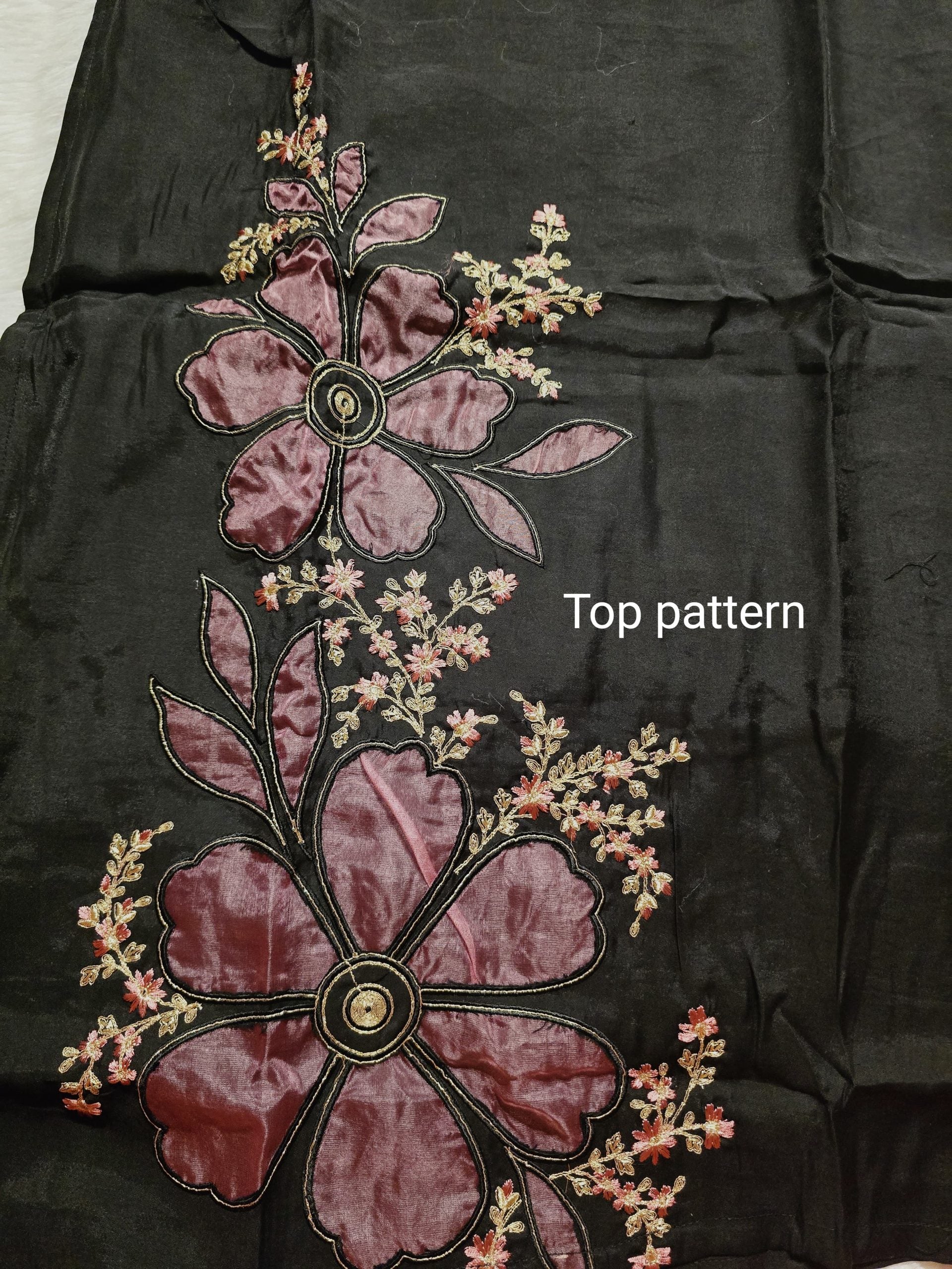 BLACK ELEGANCE - Image 4