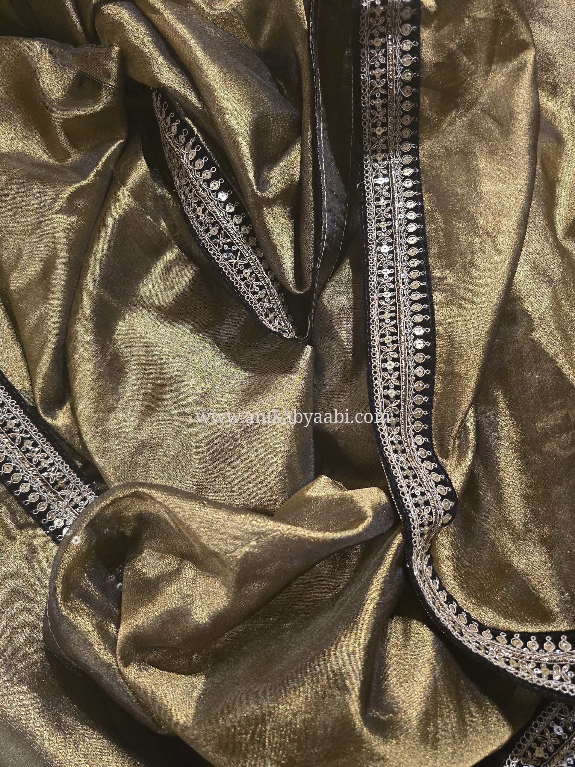 DP-GOLD TISSUE SAREE - Image 4