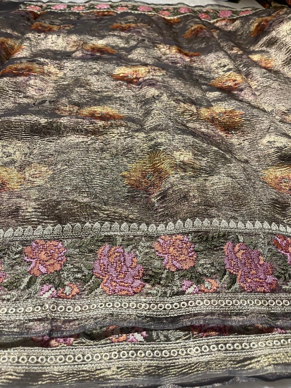 HEERAMANDI CRUSH-FOSSIL GRAY SAREE - Image 3