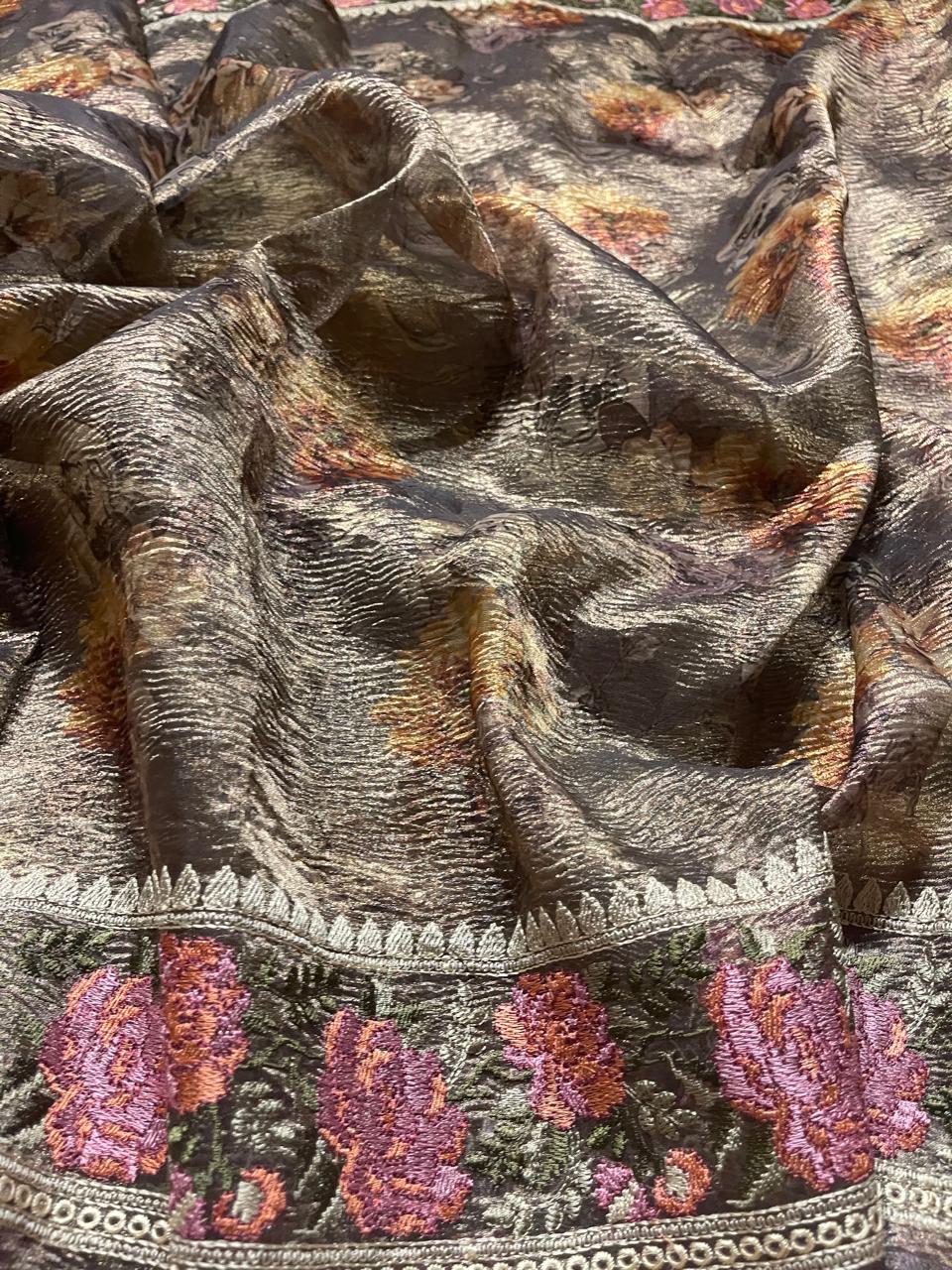 HEERAMANDI CRUSH-FOSSIL GRAY SAREE - Image 4