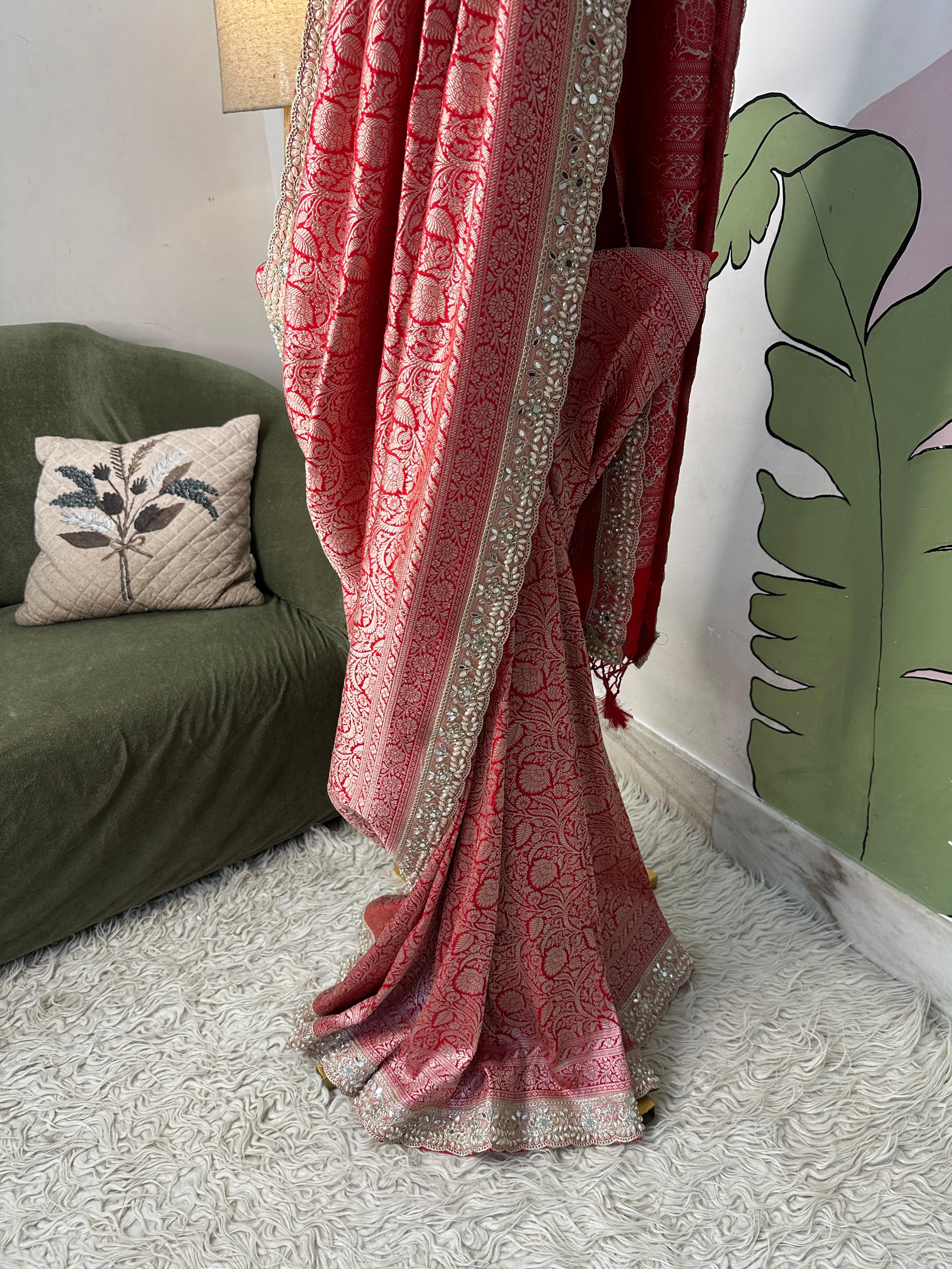 MATHURI - BANARASI MUSHRO SILK SAREE - RED - Image 7