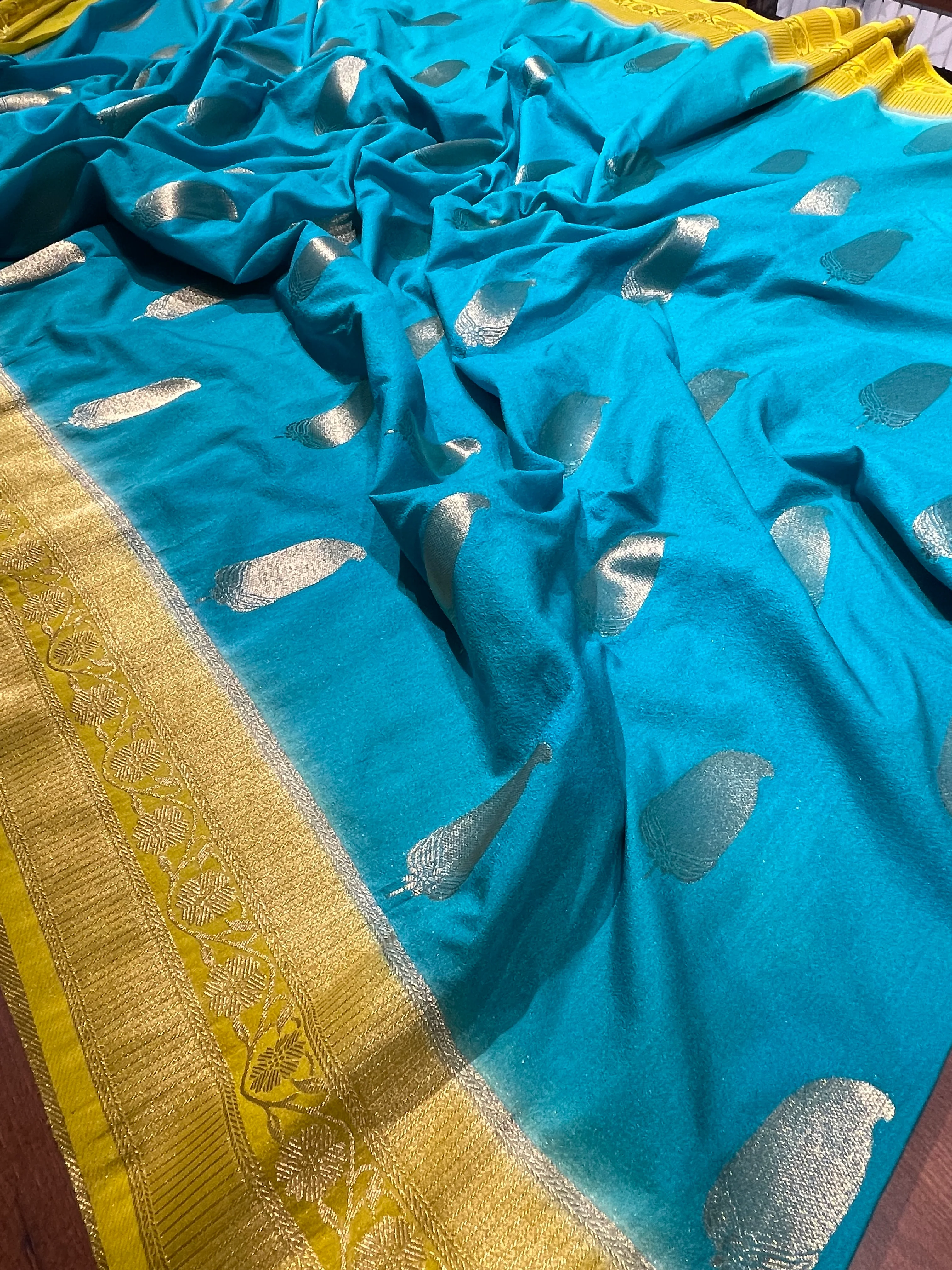 MAYURA- BANARASI MUNGA SILK SAREE-2 - Image 3
