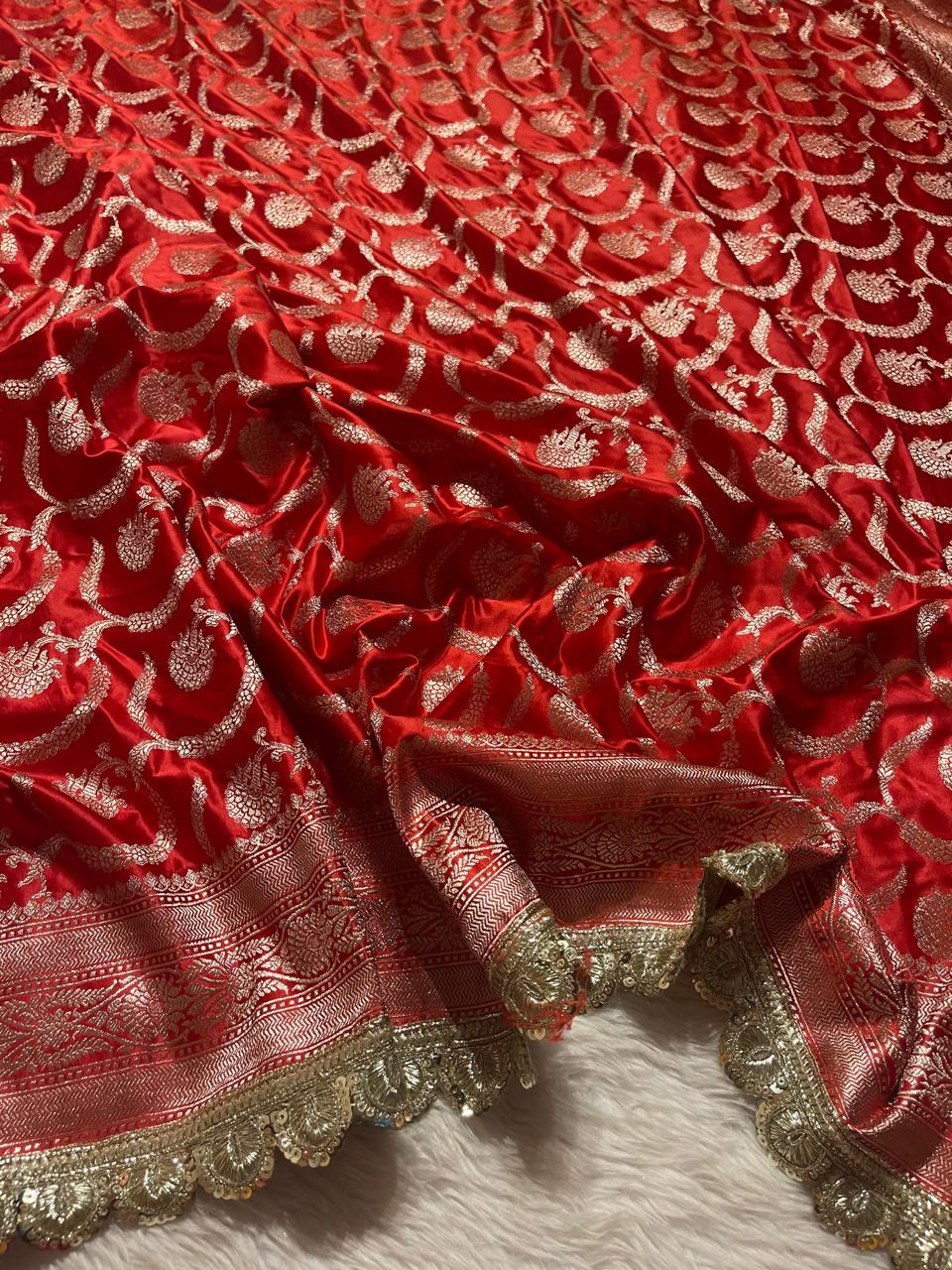 MUSHRO LACE-RED SAREE - Image 4