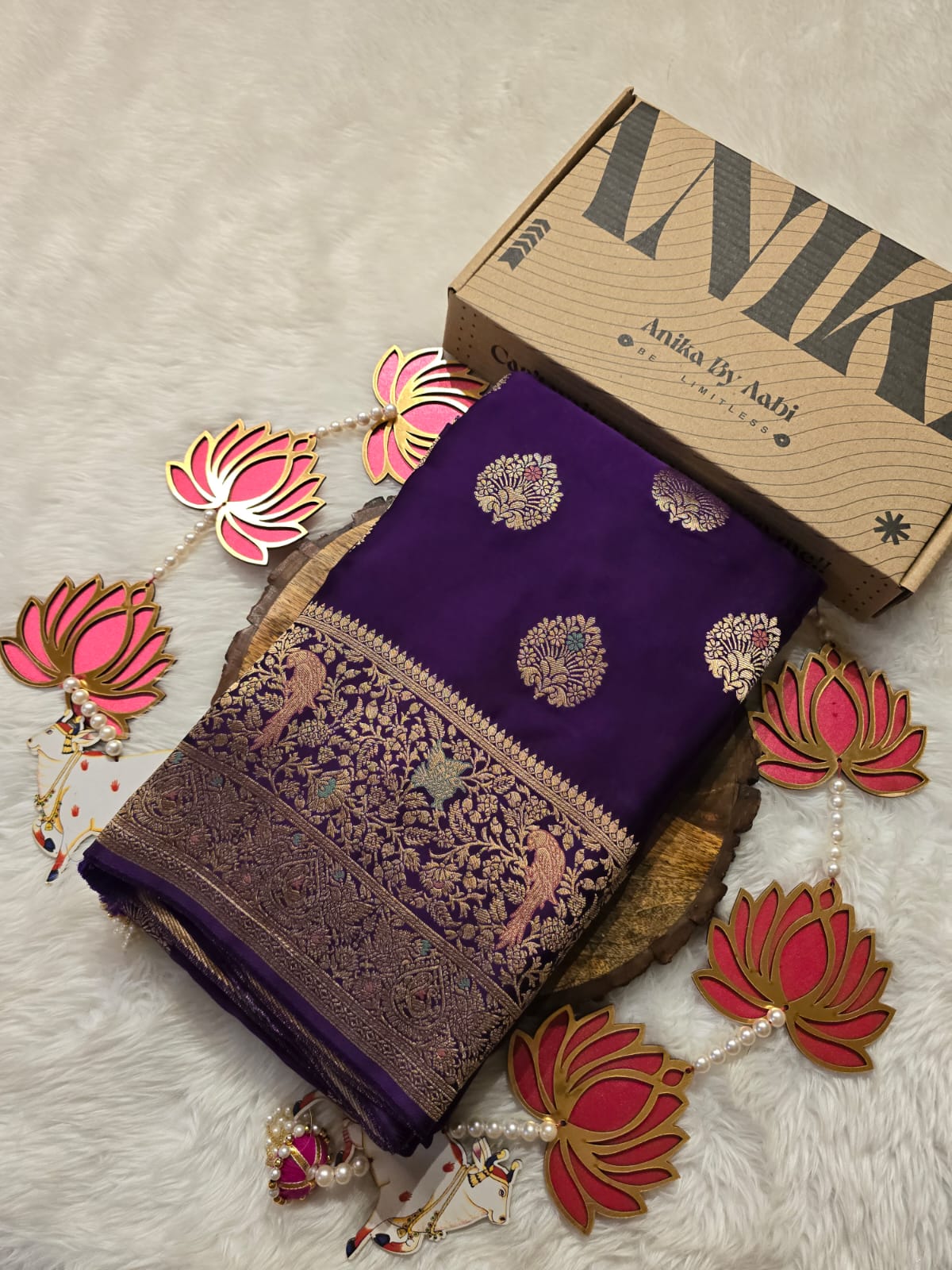 MUSHRO - PURPLE SAREE - Image 9