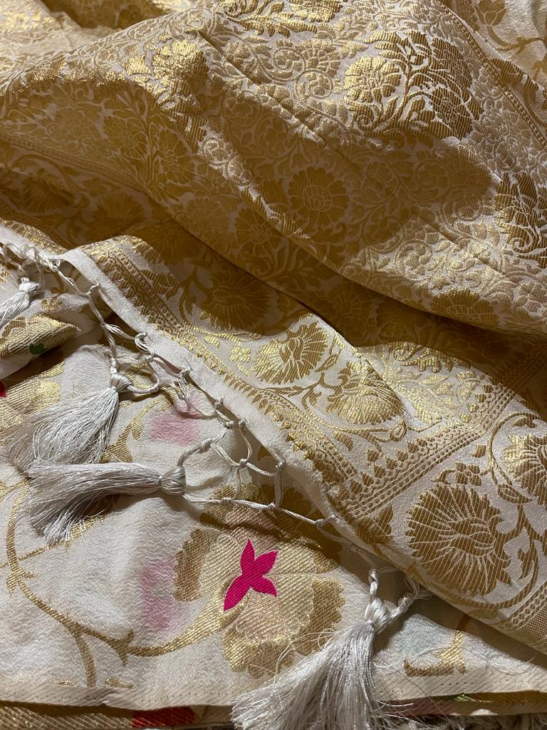 ONAM SERIES - KASI HALF WHITE SAREE - Image 4