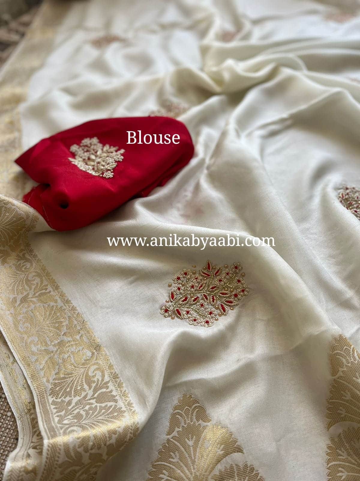 ONAM SERIES-TANVI HALFWHITE SAREE - Image 3