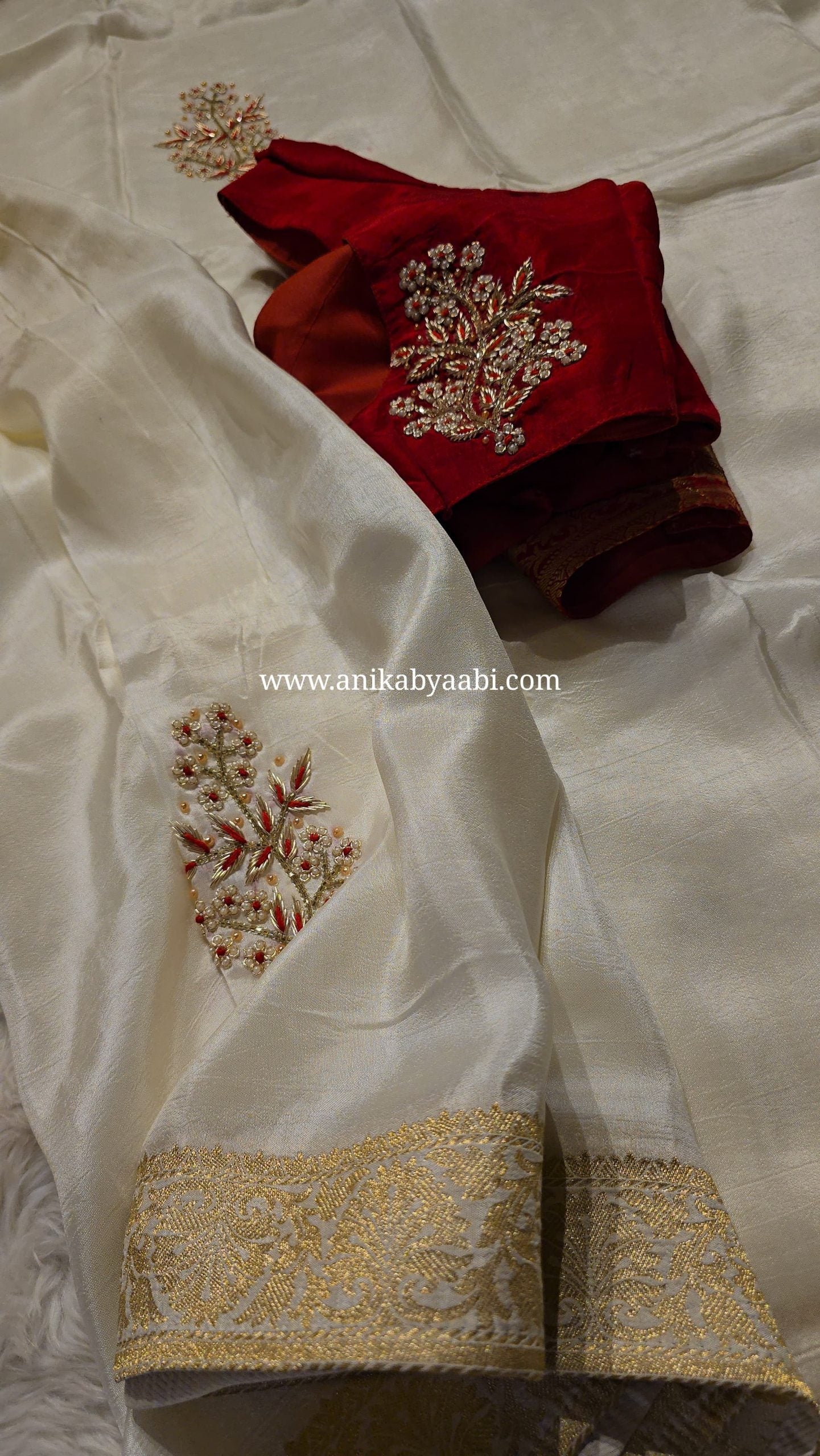 ONAM SERIES-TANVI HALFWHITE SAREE - Image 7