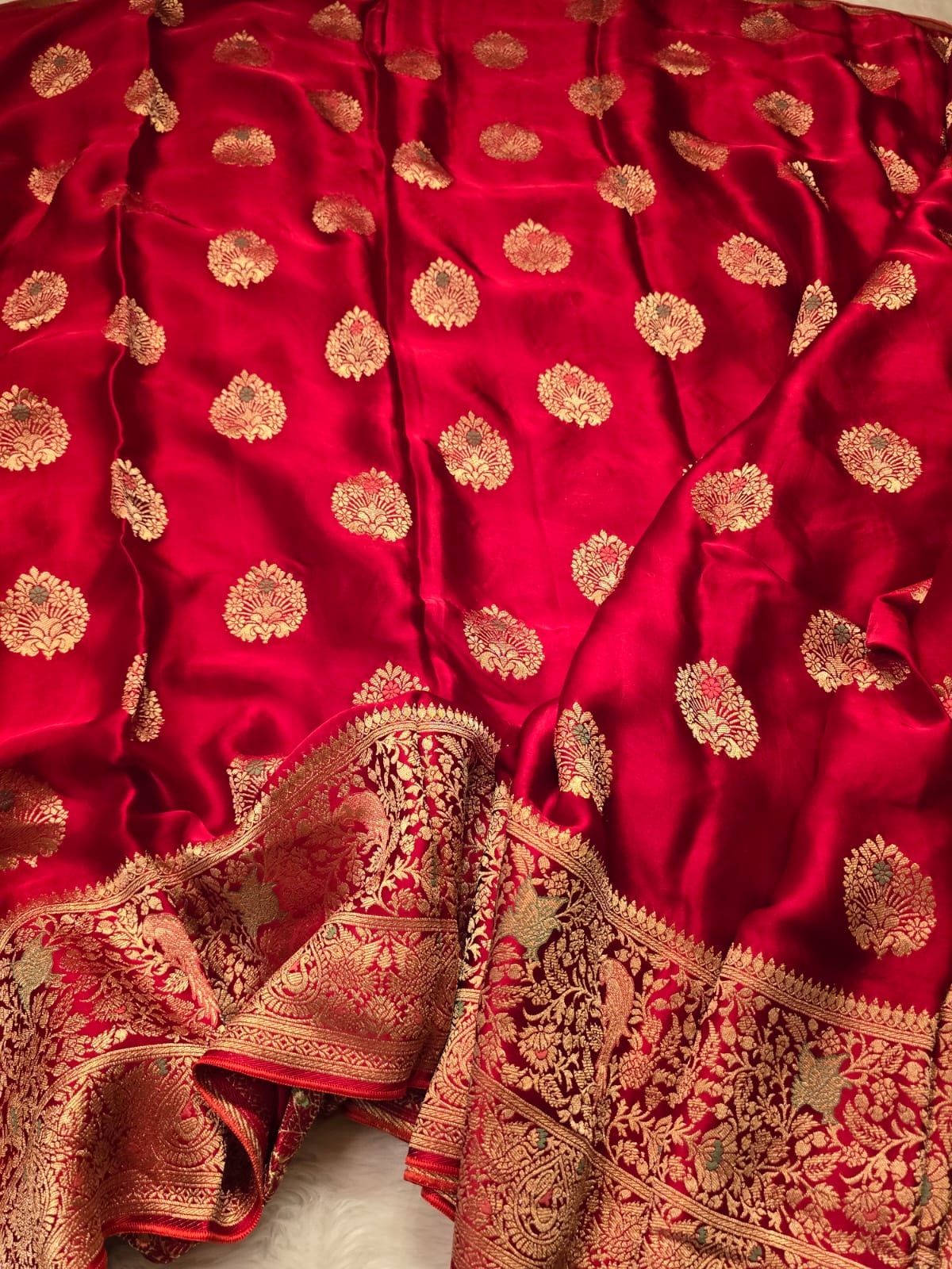 MUSHRO-RED SAREE - Image 3