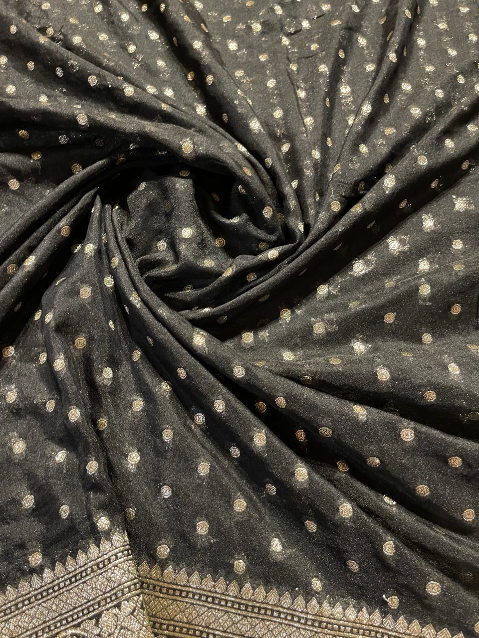 ROOP-BLACK SAREE - Image 7