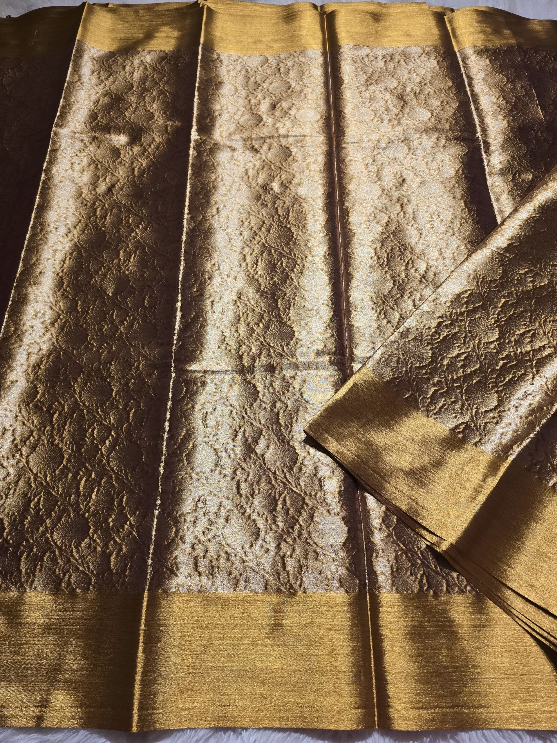 ROYAL ANTIQUE GOLD SAREE - Image 4