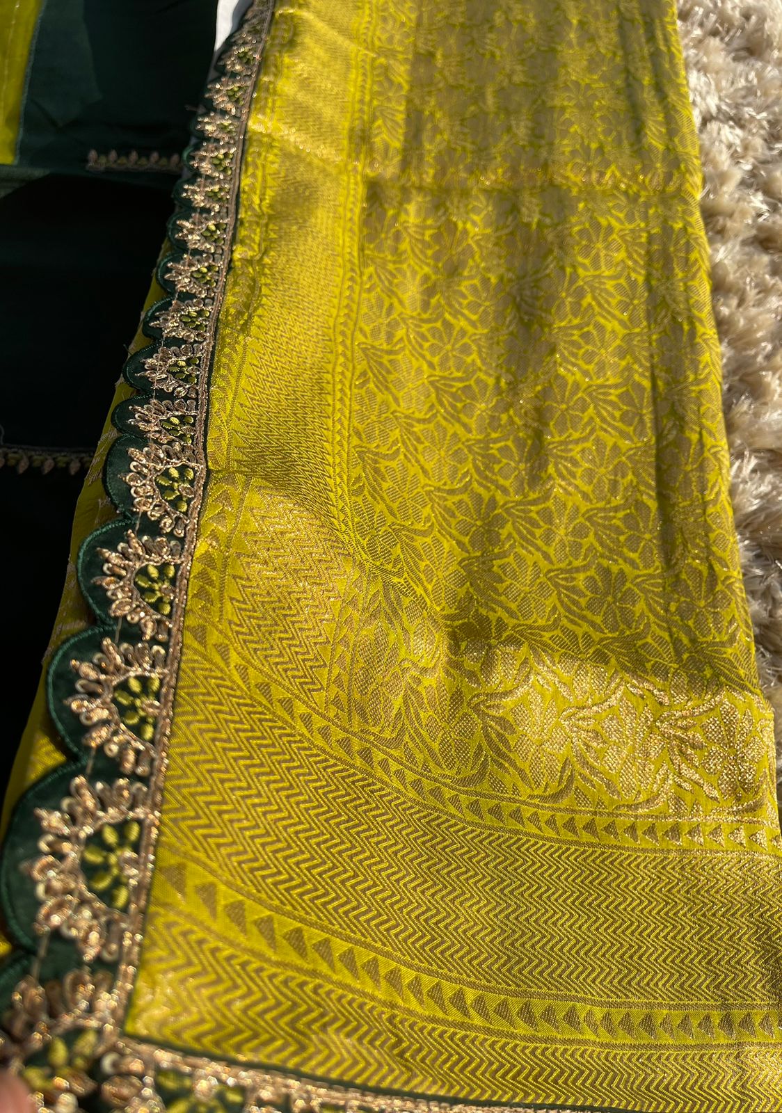 SUHA- GREEN SAREE - Image 10