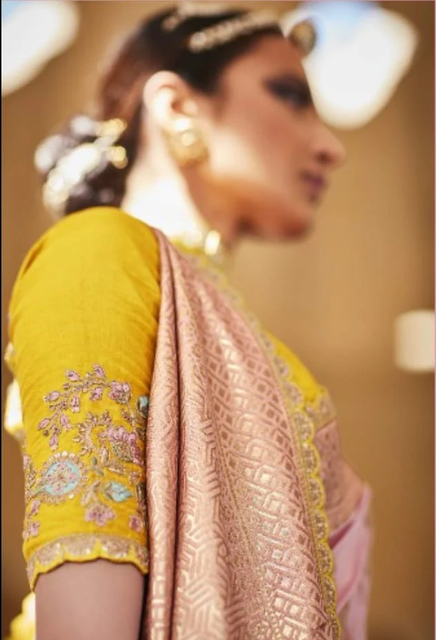 SUHA- PINK SAREE - Image 7