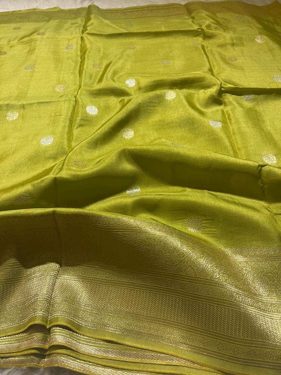 VINTAGE BANARASI-GREEN SAREE - Image 3