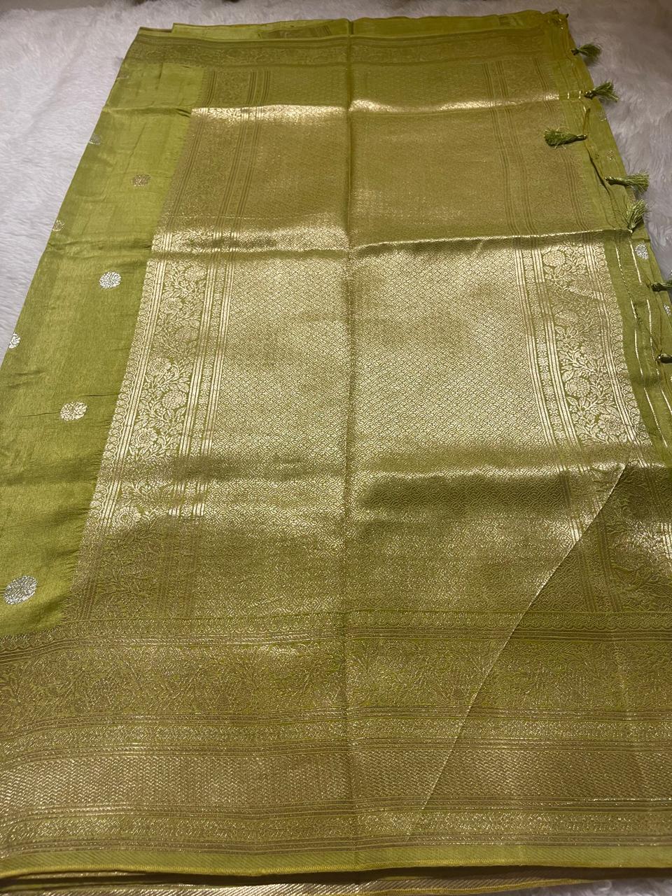VINTAGE BANARASI-GREEN SAREE - Image 6